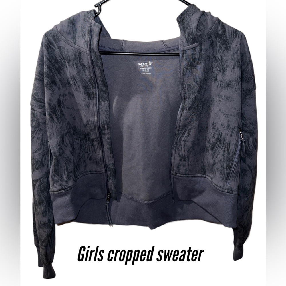 Old Navy - Girls sweater size 14-16
